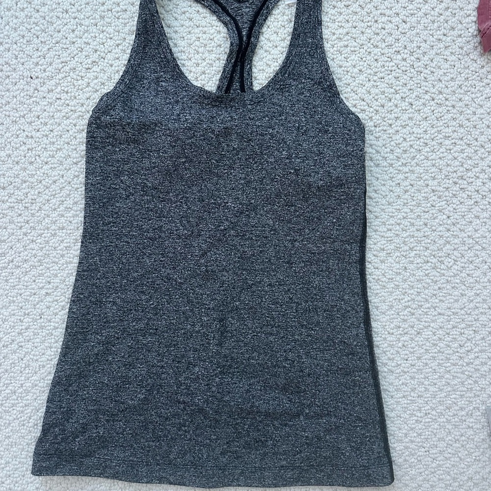 Lululemon nulu tank grey size 4